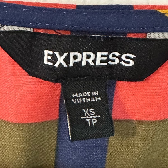 Express - Picture 4 of 6